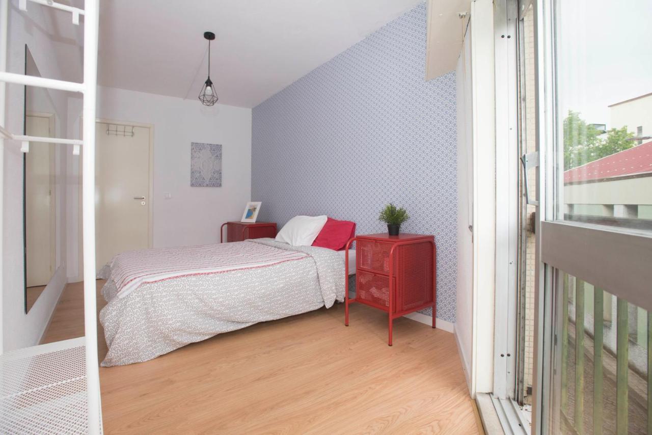 Travel & Live Marques Hostel - Porto — Photos 1